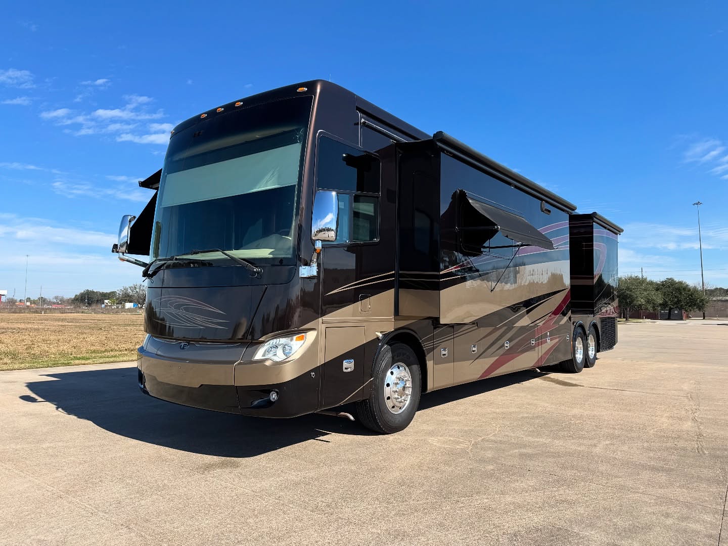 Read more about the article 2015 Tiffin Allegro bus 45